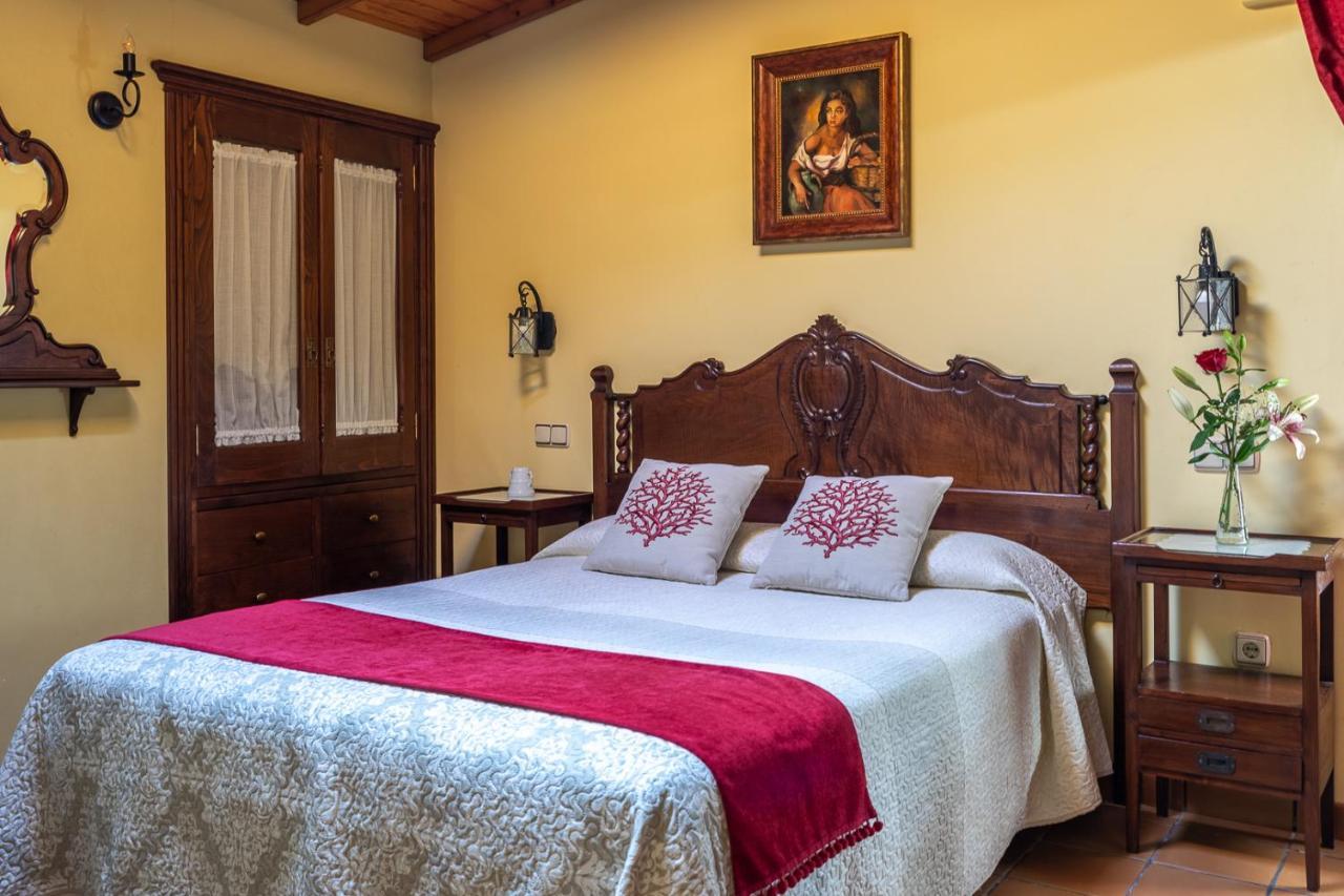 Os Miguelinos Guest House Catoira Luaran gambar